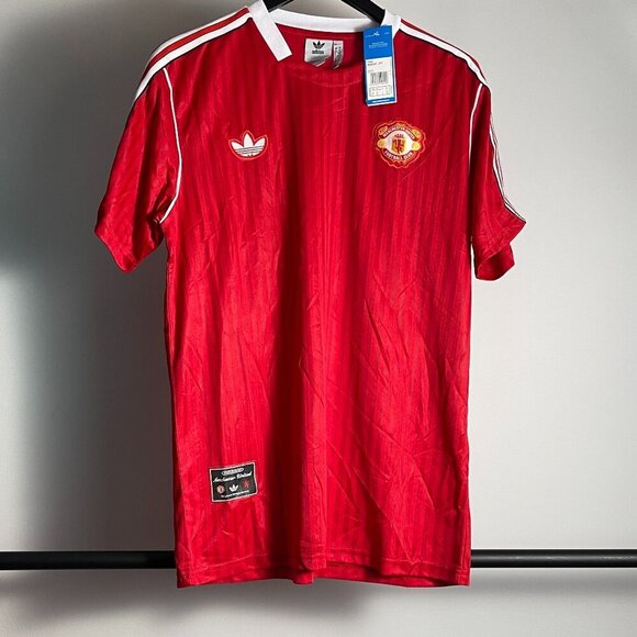 Manchester United Terrace Icons Jersey size XL - Picture 1 of 3